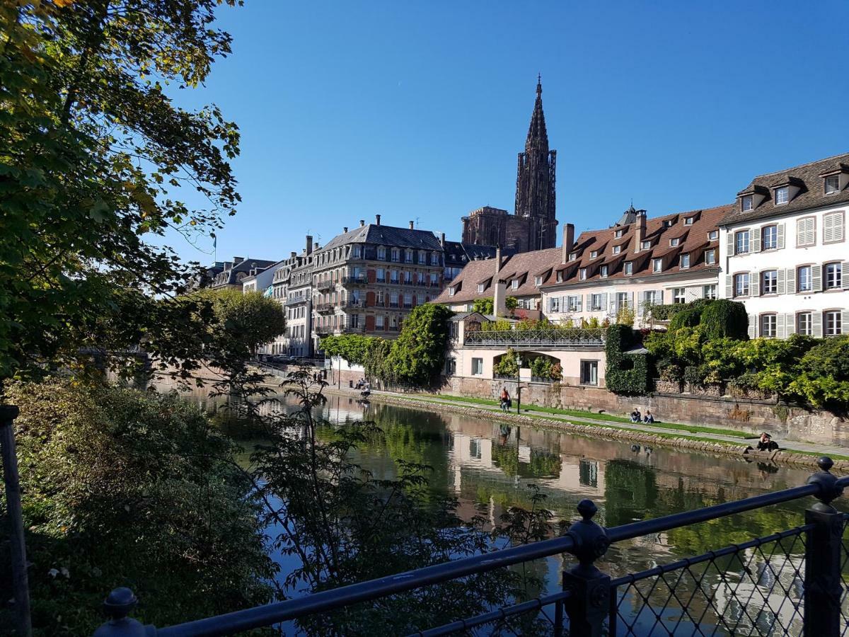 L'Eurosebastopol Strasbourg Luaran gambar